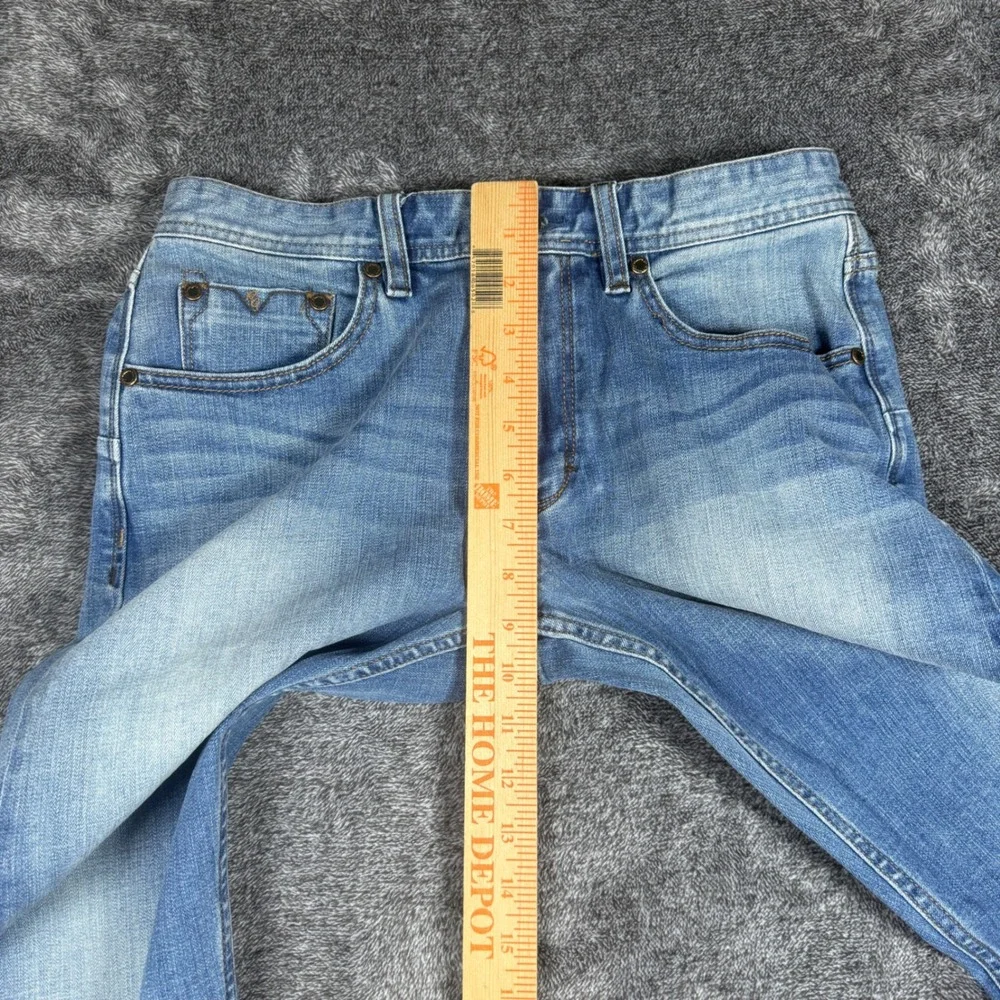 Robert Graham Mens Straight Leg Jeans Medium Wash Blue Paisley Lining Size 30